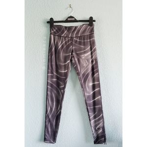 Nike | Power Essential Printed Athletic Leggings